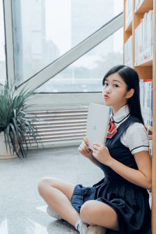 三个傻子